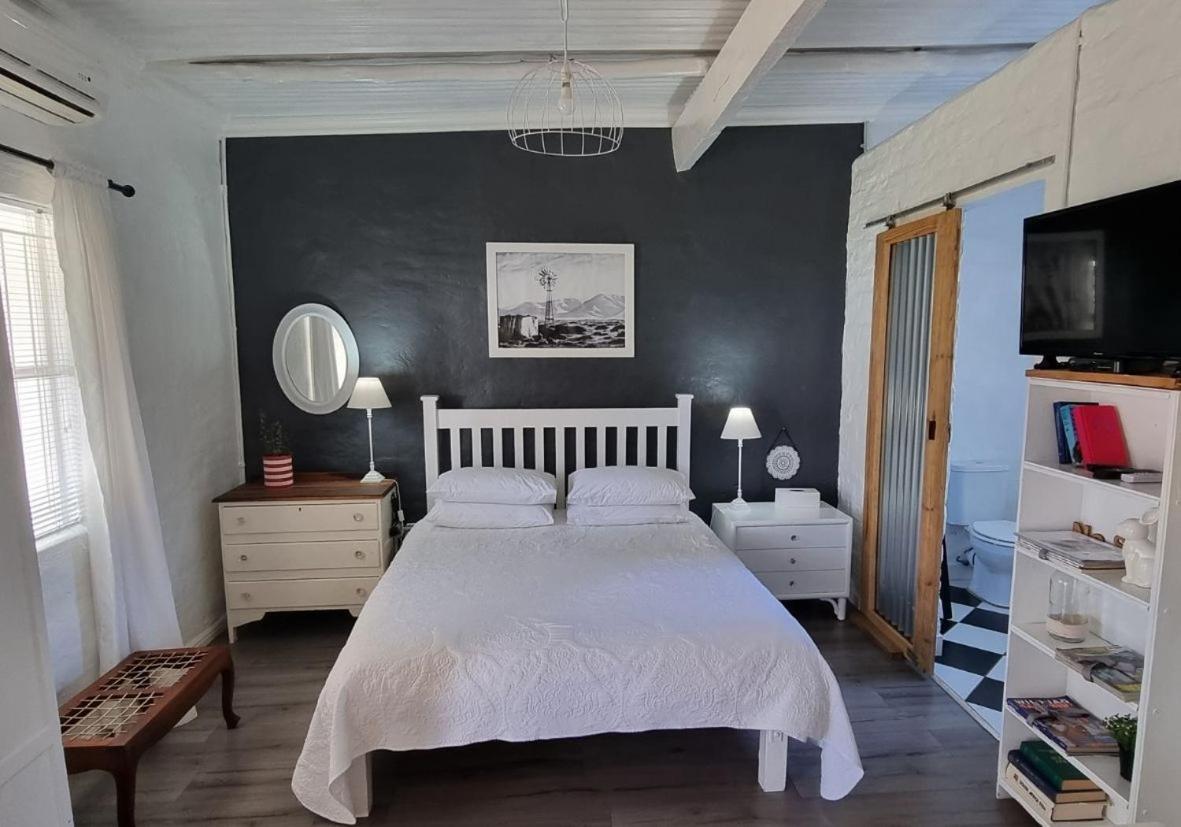 Rietjiesbos Self Catering Hotel Graaff Reinet Bagian luar foto