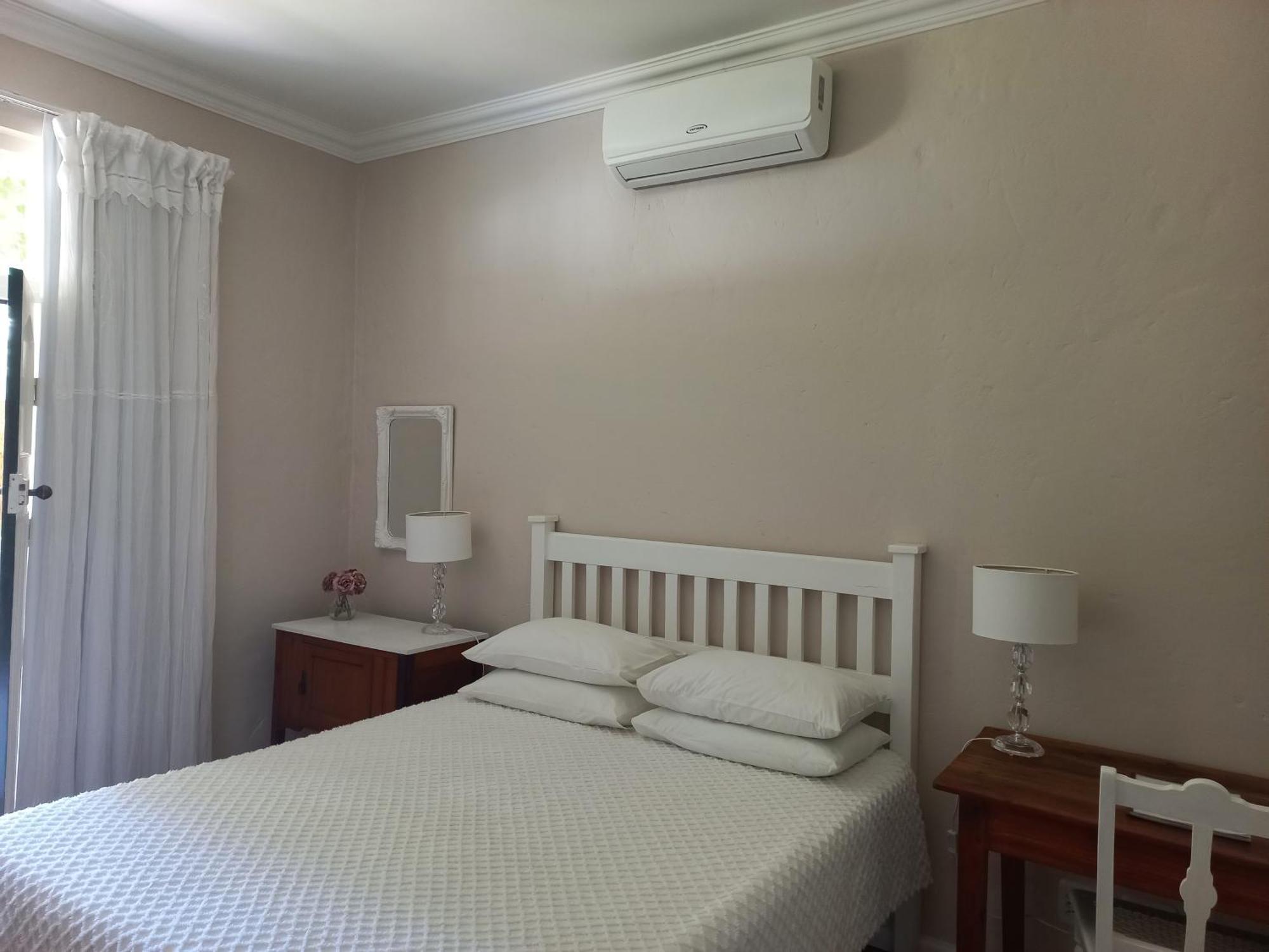 Rietjiesbos Self Catering Hotel Graaff Reinet Bagian luar foto