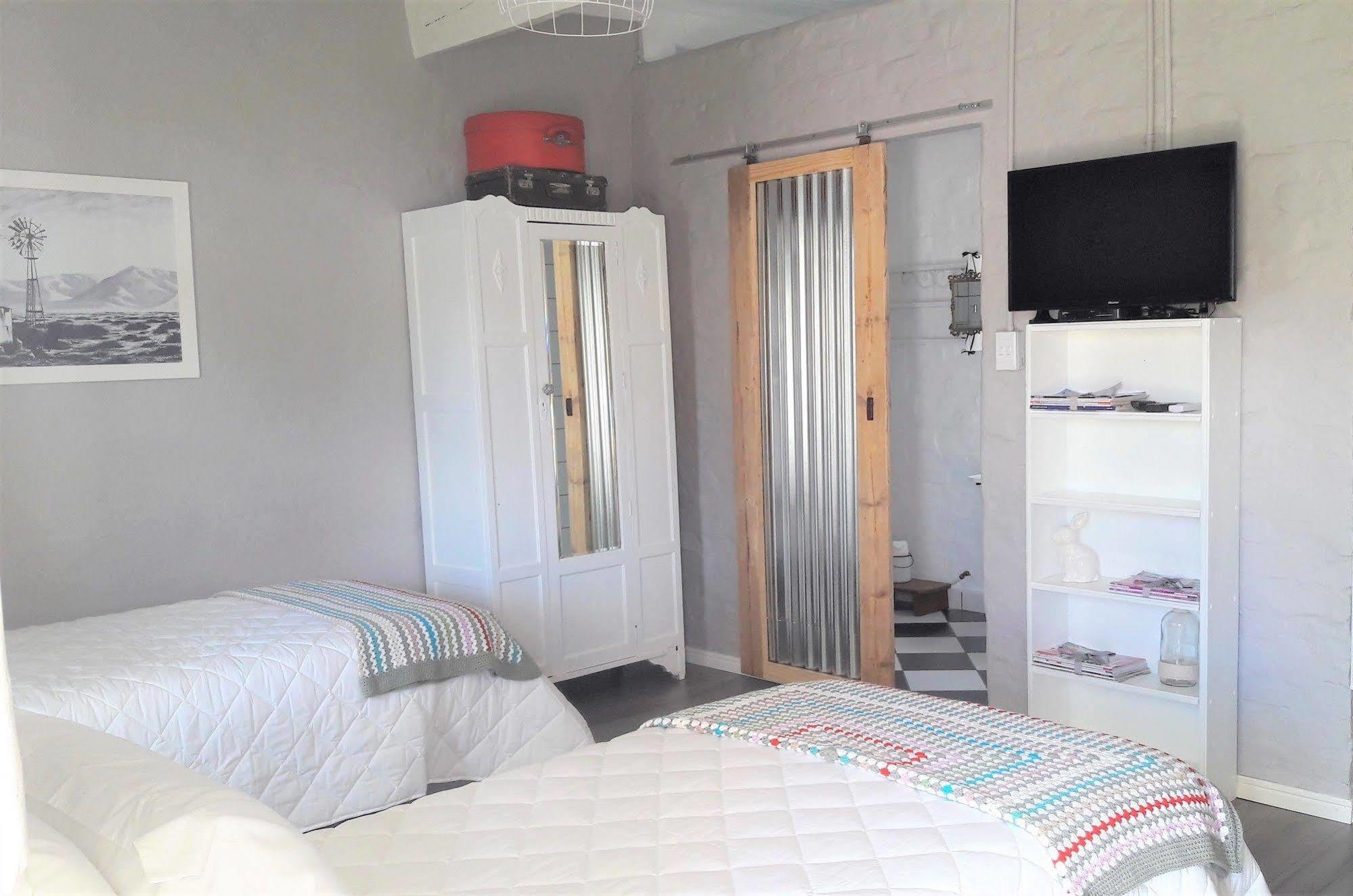 Rietjiesbos Self Catering Hotel Graaff Reinet Bagian luar foto